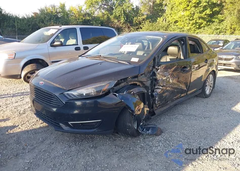 2016 Ford Focus Titanium из США, поврежденный, VIN 1FADP3J26GL280987